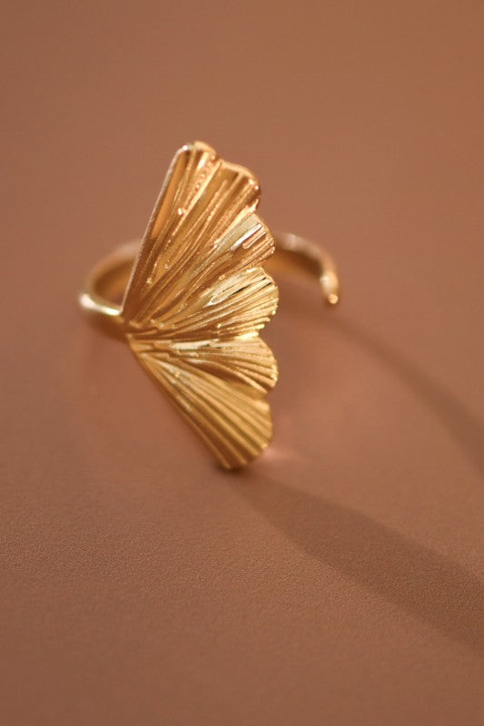 Fanning Non Tarnish Adjustable Ring