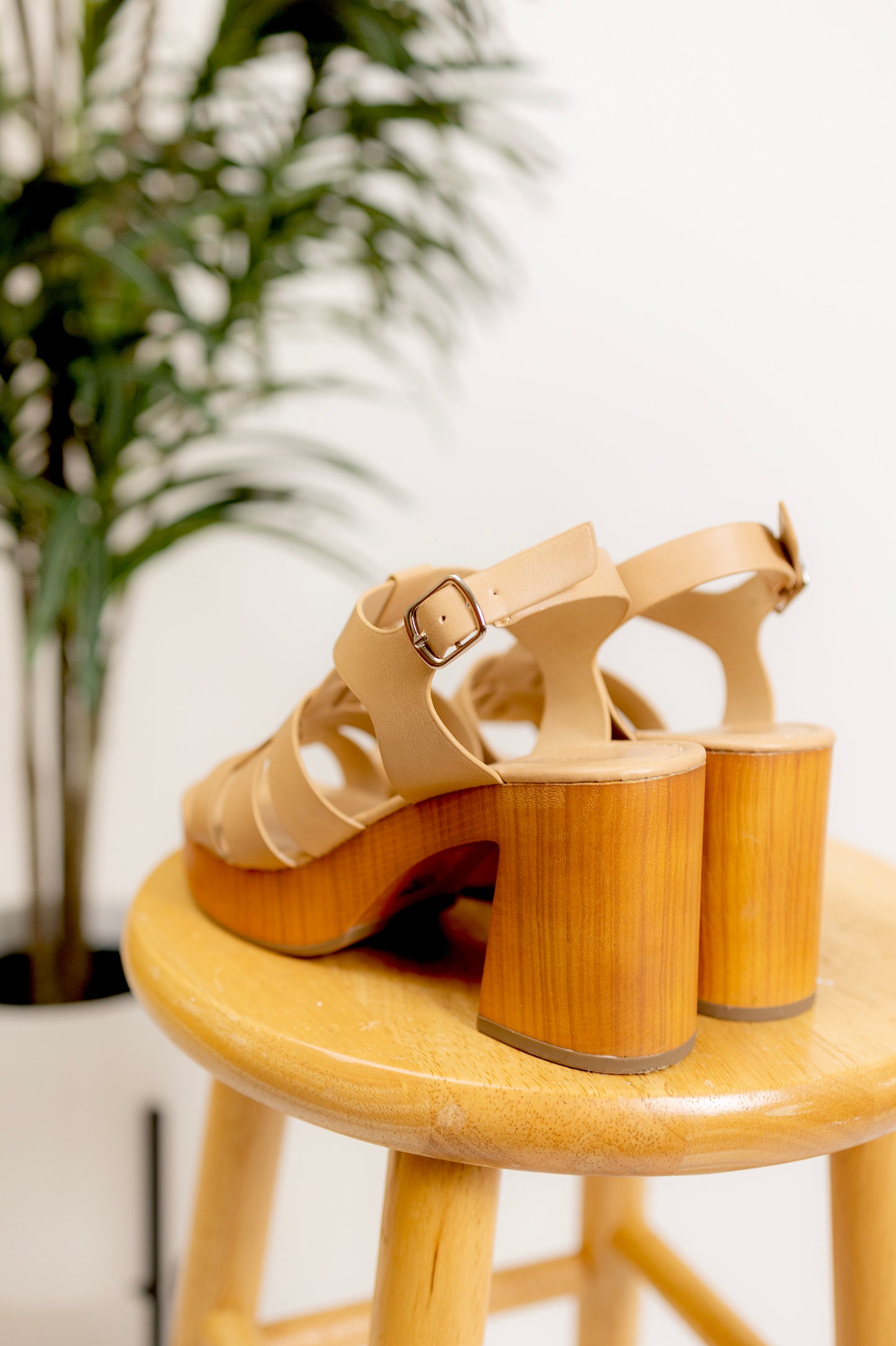 Fine Lines Sandals