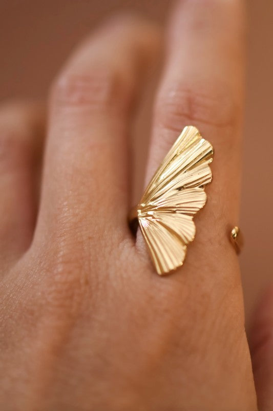 Fanning Non Tarnish Adjustable Ring