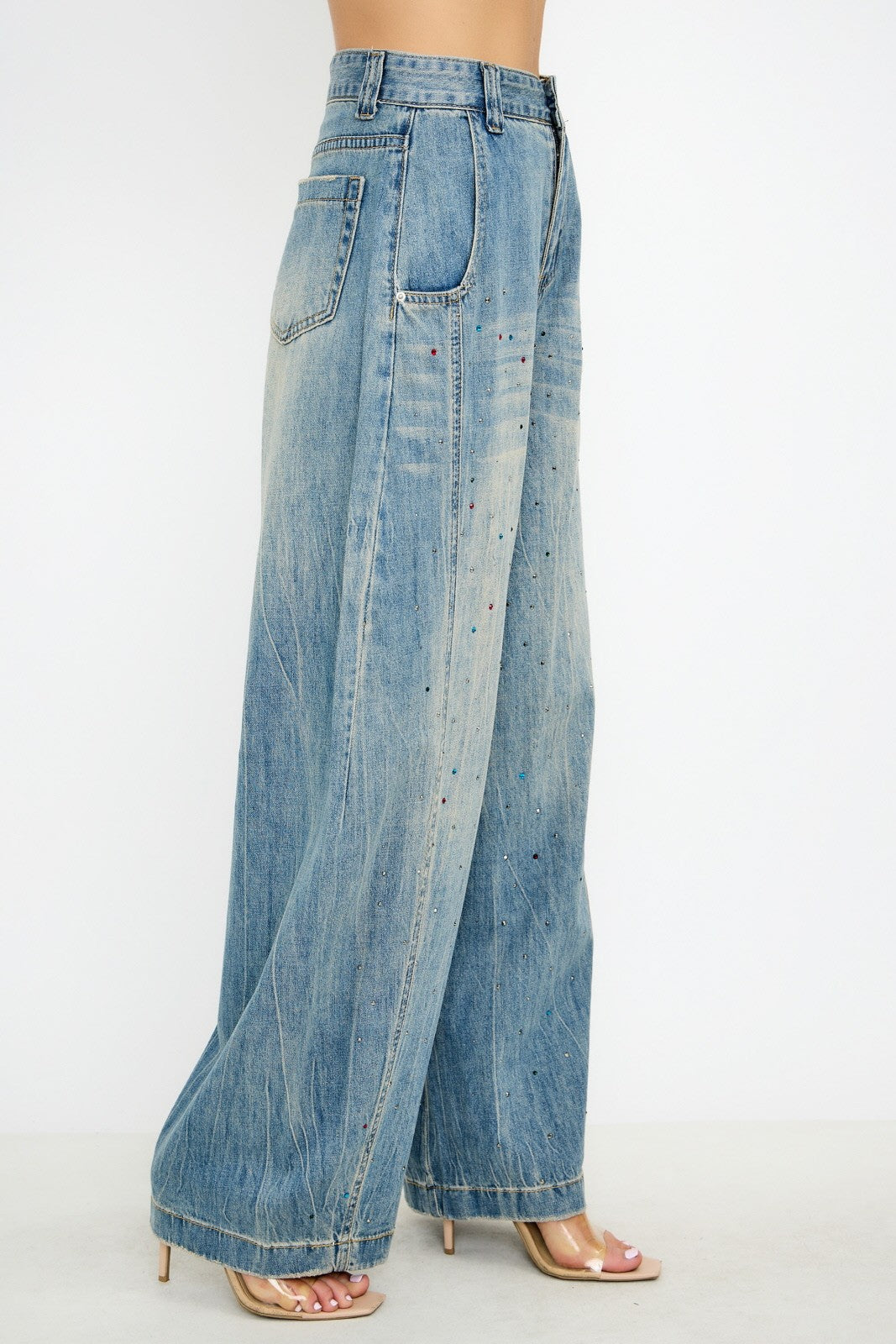 Walk It Back Barrel Jeans