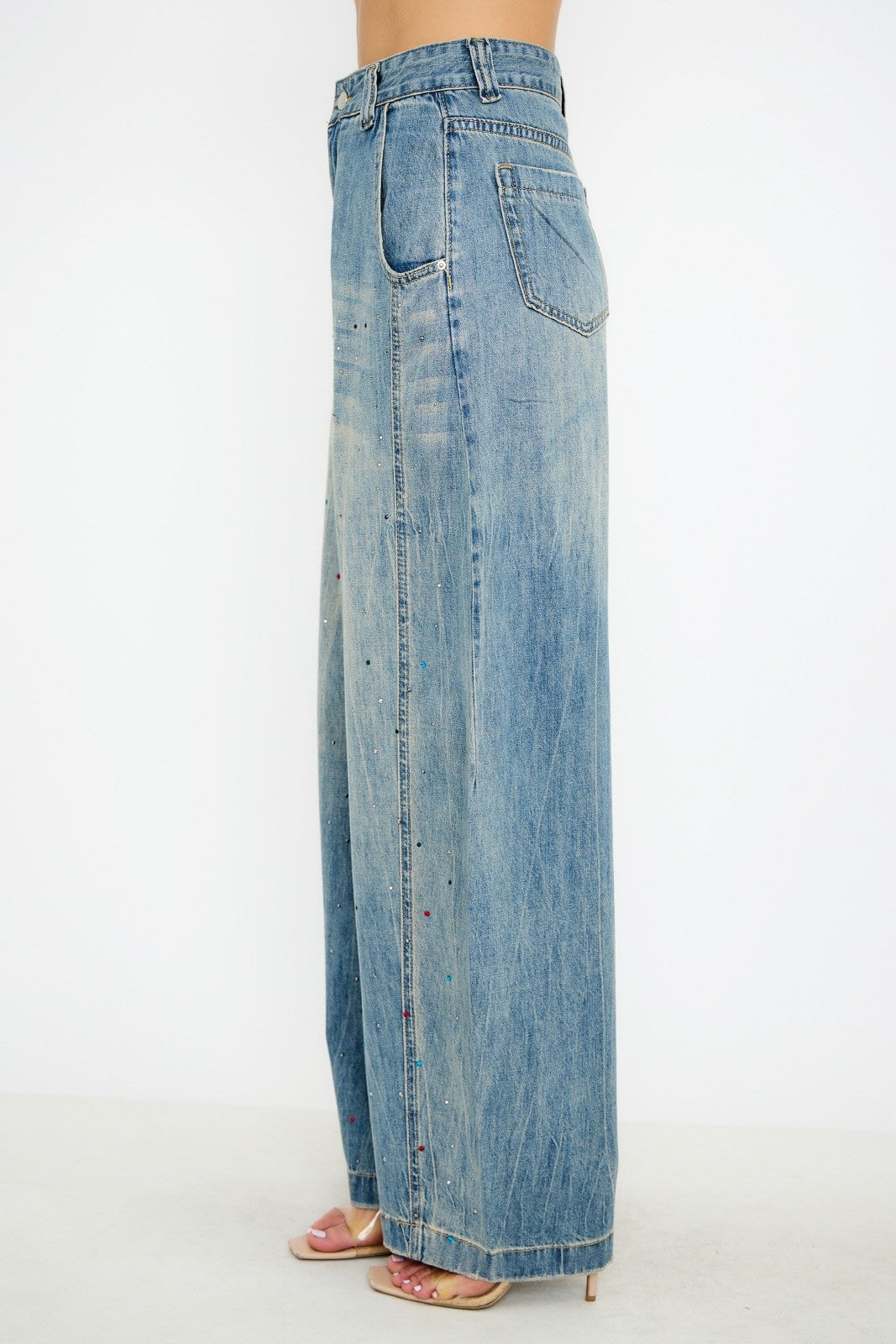 Walk It Back Barrel Jeans